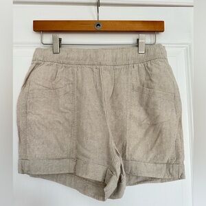 Old Navy Beige Linen-Blend Elastic Waist Shorts